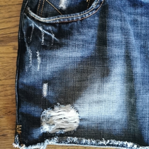 GARAGE Distressed Faded Denim Miniskirt 11 - Picture 5 of 6